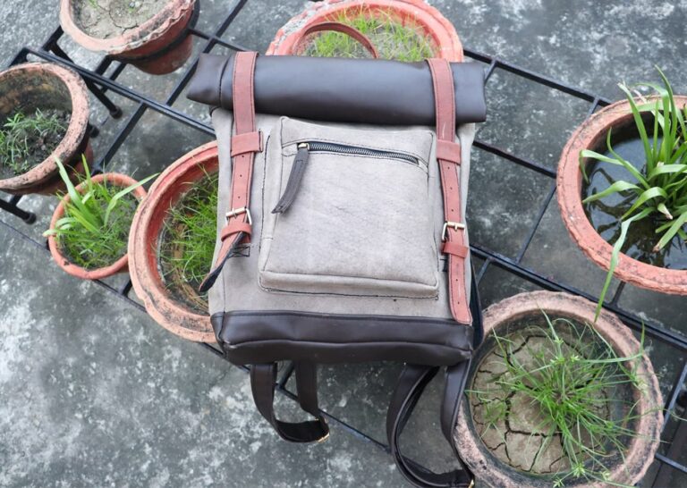 leather-bag-laptop
