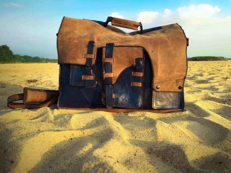 leather-satchel-dessert